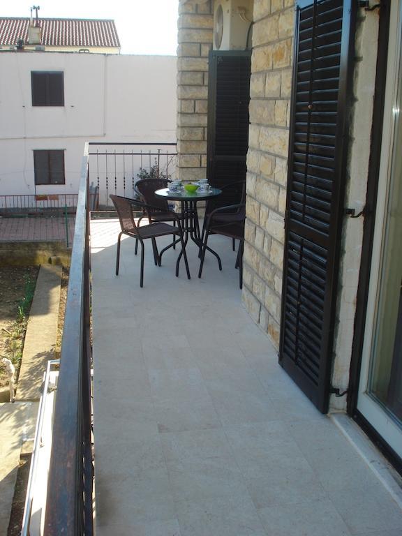Apartments Dalmacija Rogoznica  Phòng bức ảnh