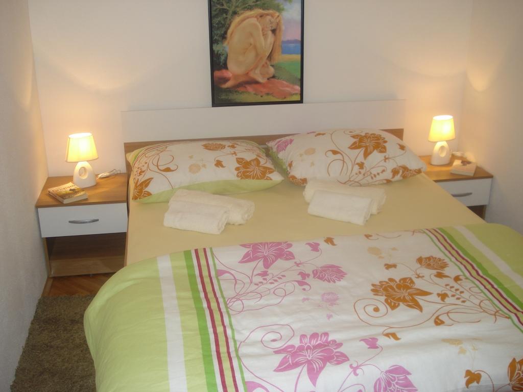 Apartments Dalmacija Rogoznica  Phòng bức ảnh